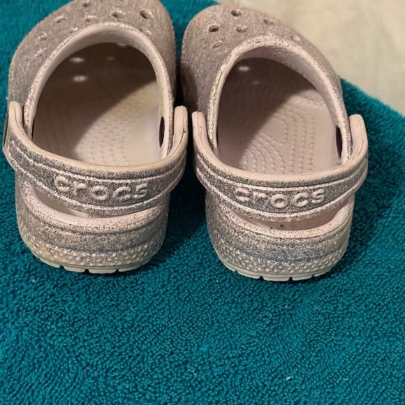 Crocs Lavender Purple Glitter Classic Clog Slip On Waterproof Childs Size 6 - Picture 4 of 7